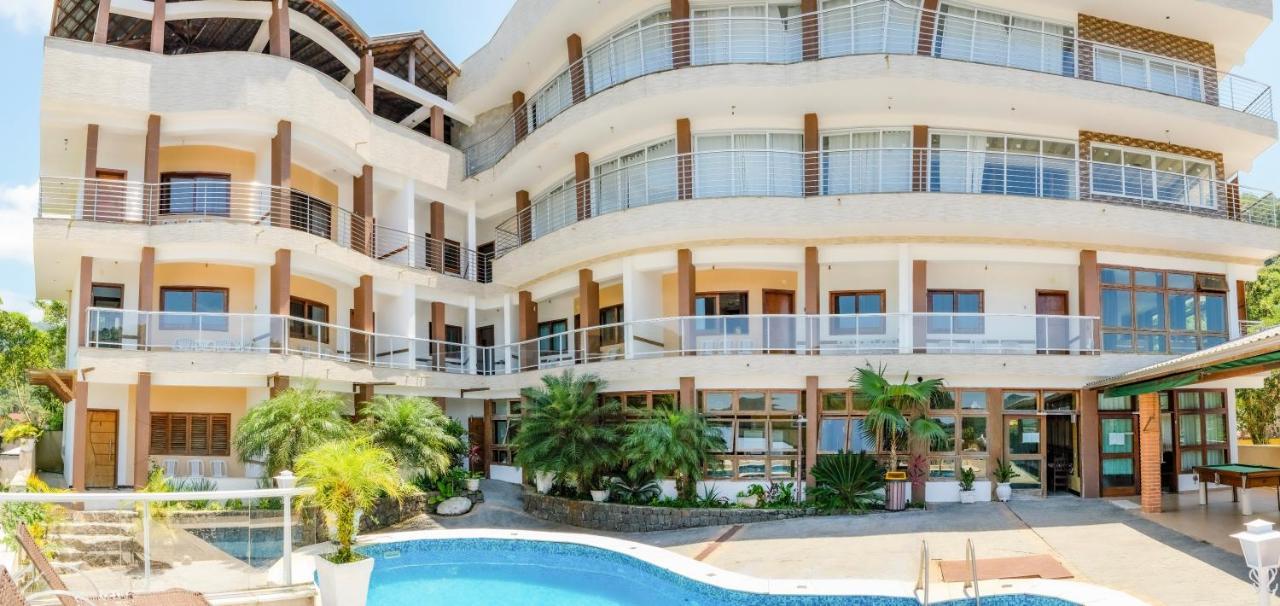 Residencia Vitória Mar